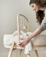 Spielbogen Set für Moseskorb Wiegengestell - Animal Friends - natural von UNIQUE LOVE Design