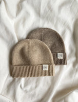 Cashmere baby hat - caramel