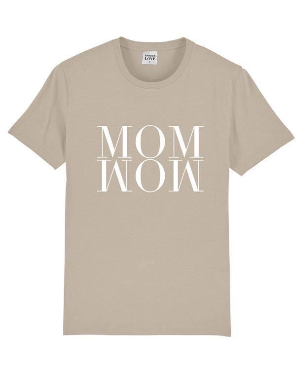 T-Shirt mit geradem Schnitt und der weißen Aufschrift MOM WOW in der Farbe sand.